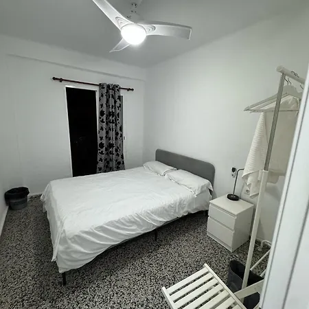 Apartamento De Habitaciones Privadas En El Centro De Málaga Extérieur photo